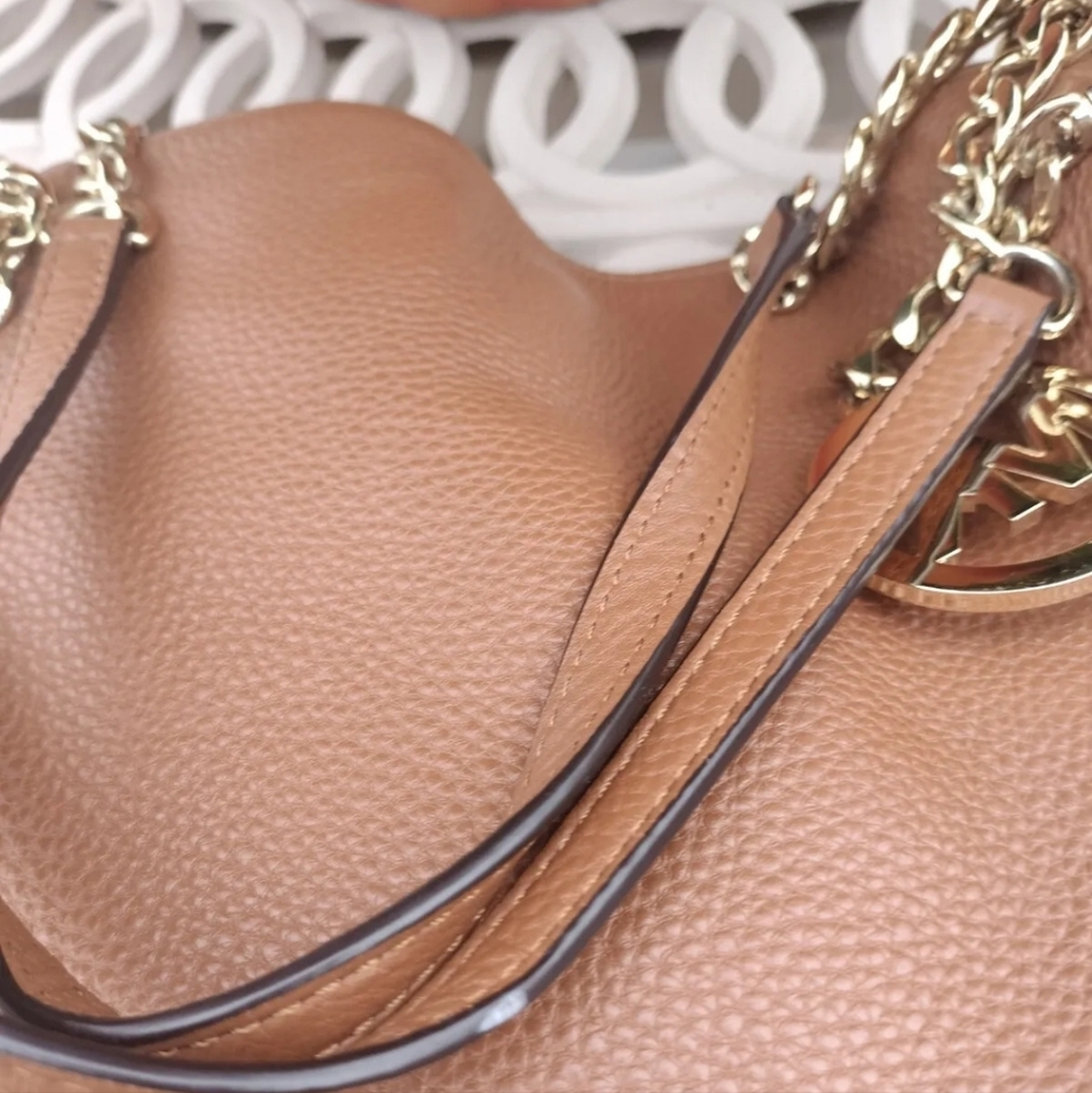 Michael Kors Handbag - Picture 6 of 12
